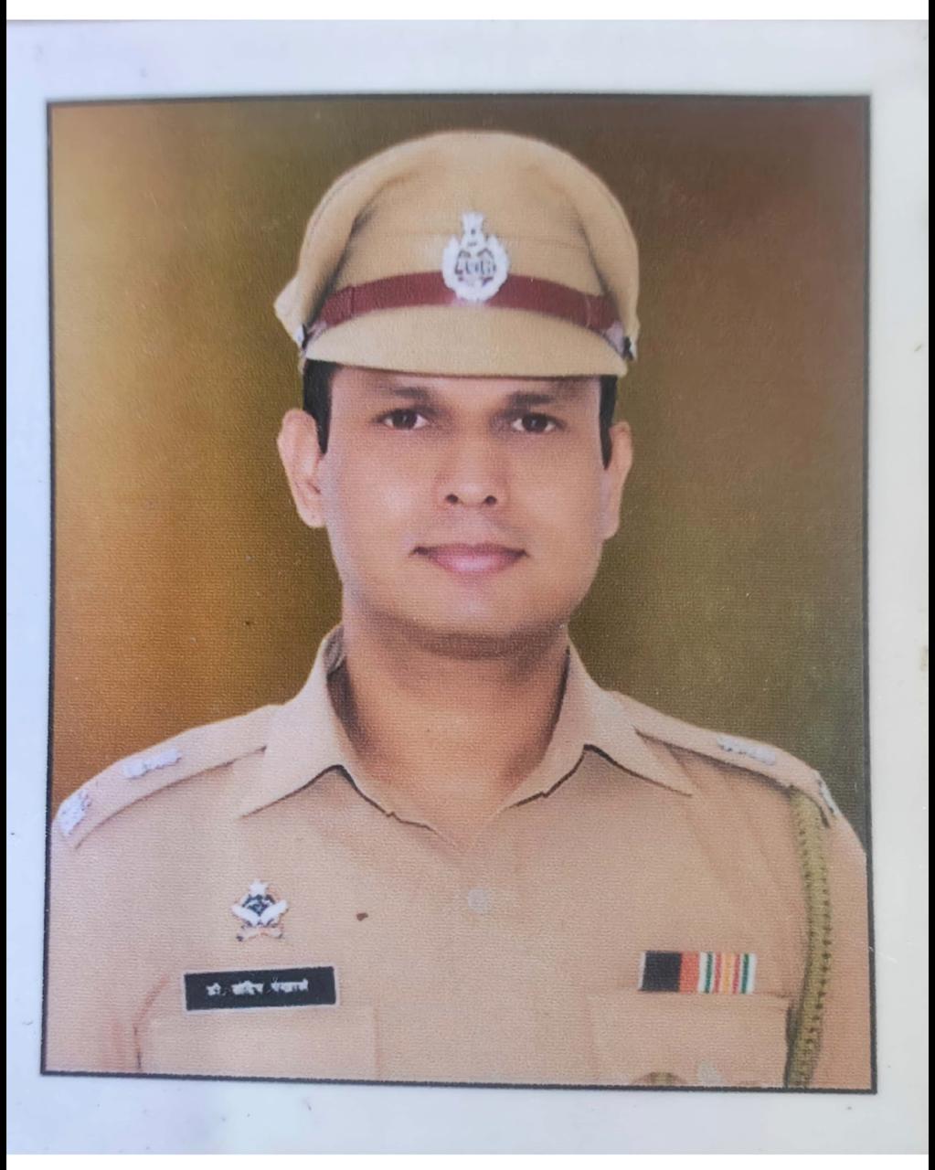 श्री .संदीप पखाले